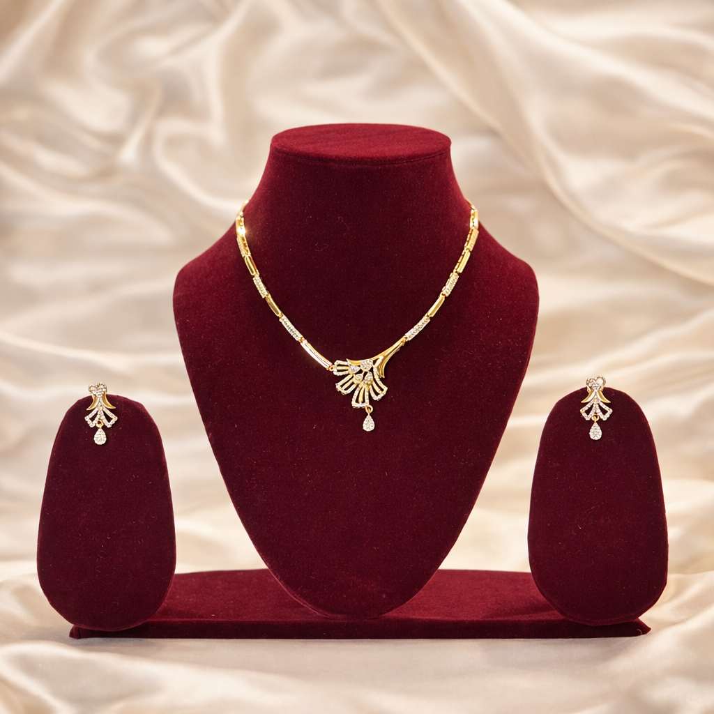 Golden Fan Grace Necklace