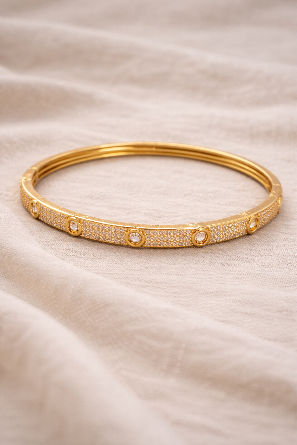 Aurelia Dotline Bracelet