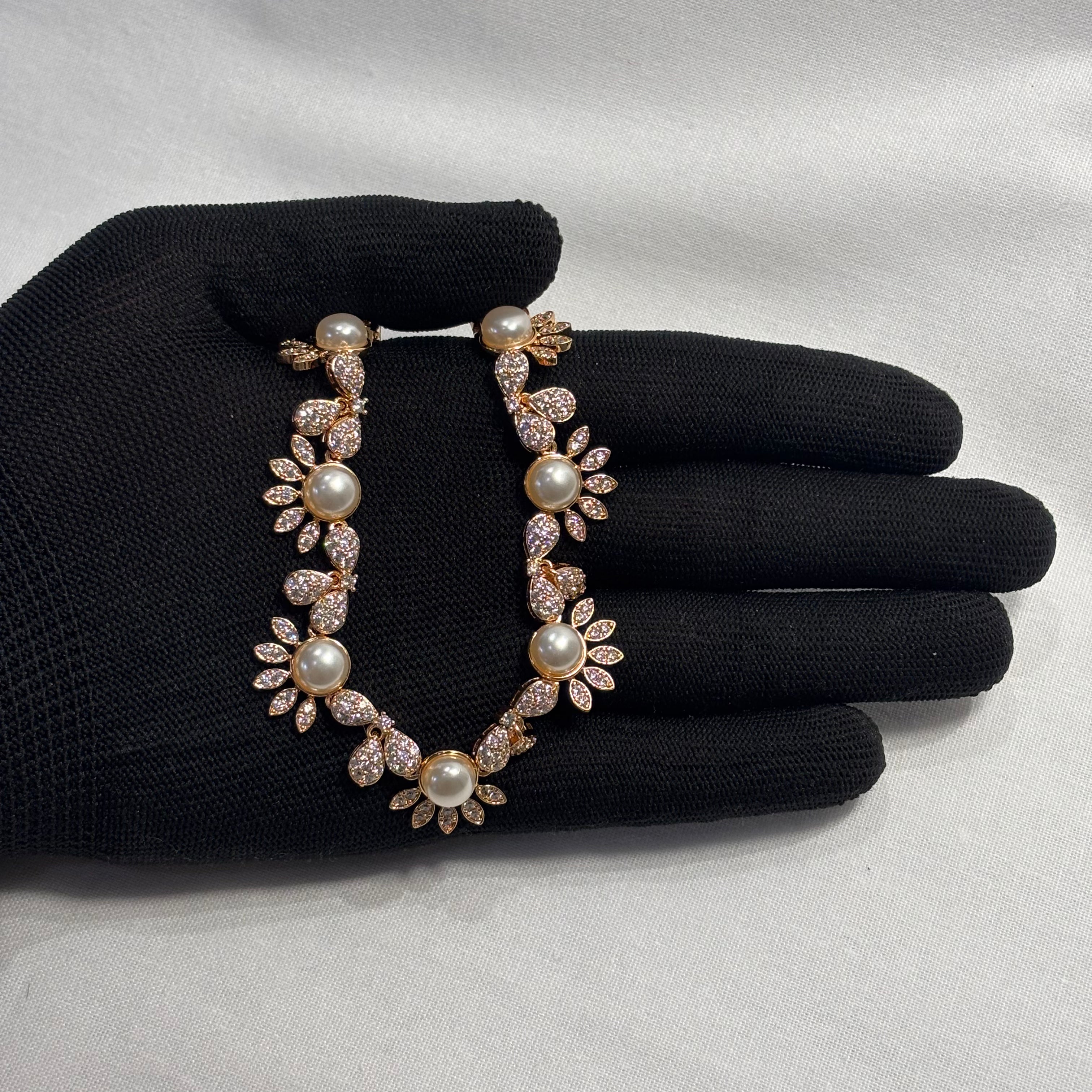 Ivory Blossom Necklace