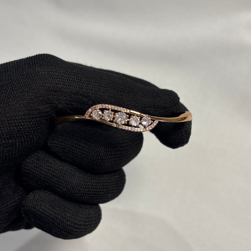 Celestia Curve Bracelet